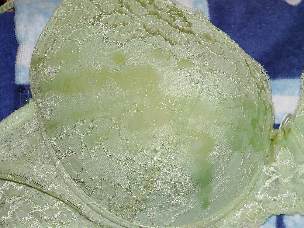 13P Hotcum11 cum on my wife's bra