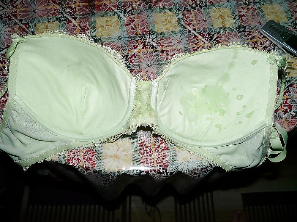 13P Hotcum11 cum on my wife's bra