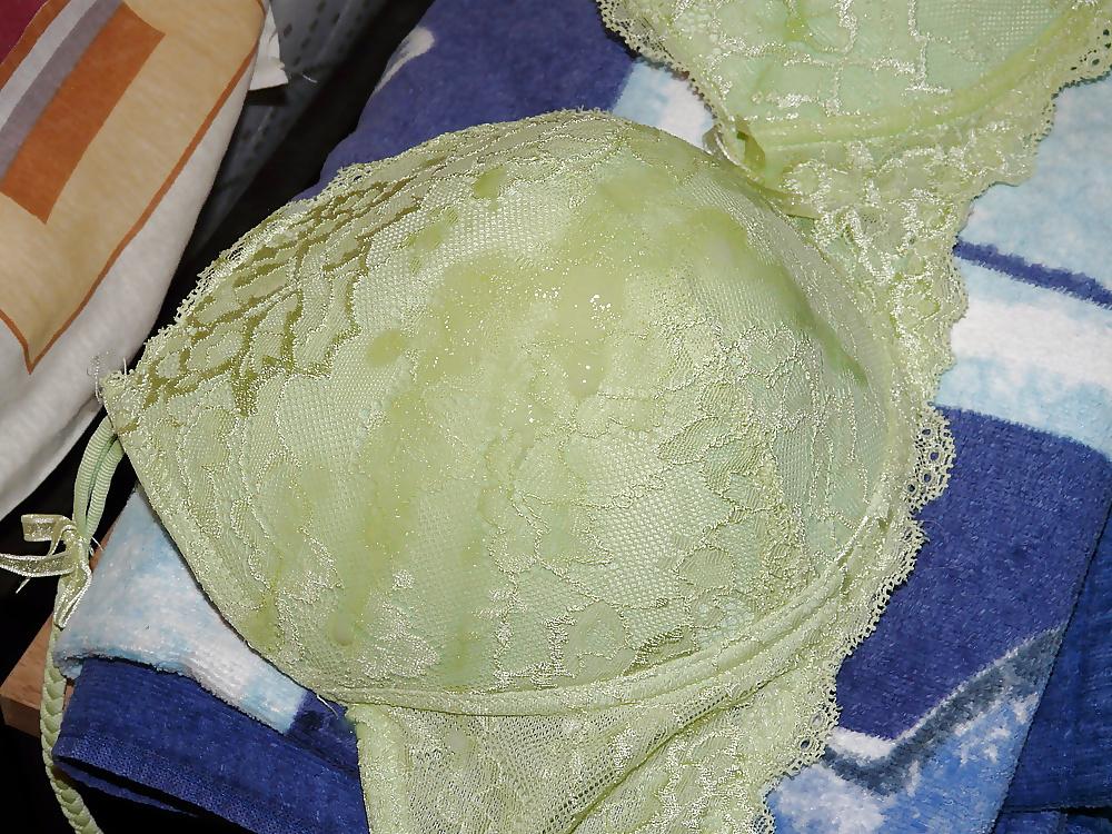 13P Hotcum11 cum on my wife's bra