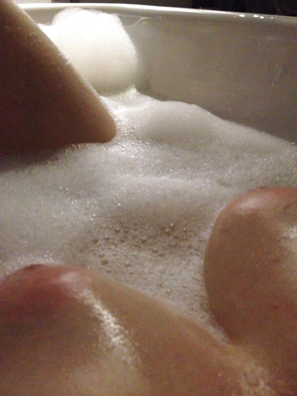 11P Sexy bubble bath time bathing my tits, pussy and legs 
