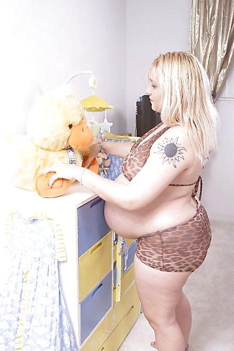 18P Pregnant 14