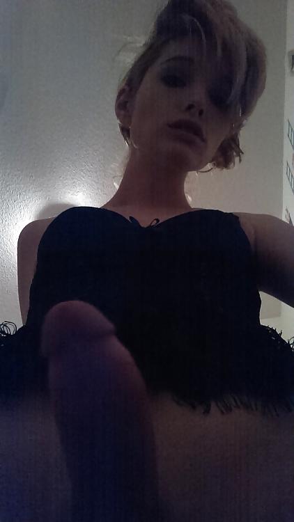 25P Beautiful Tgirl Abby