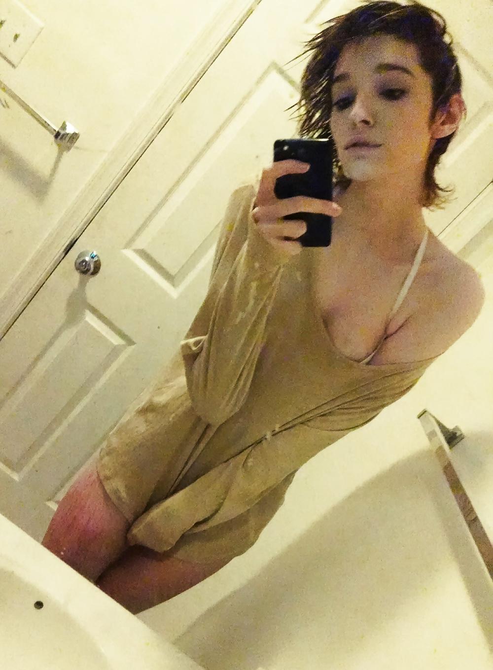 25P Beautiful Tgirl Abby