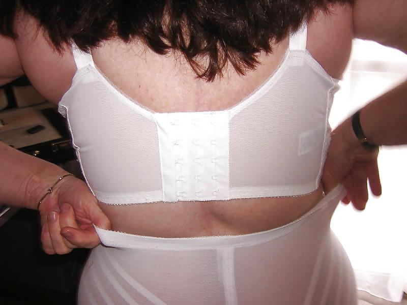 13P Bra Hooks