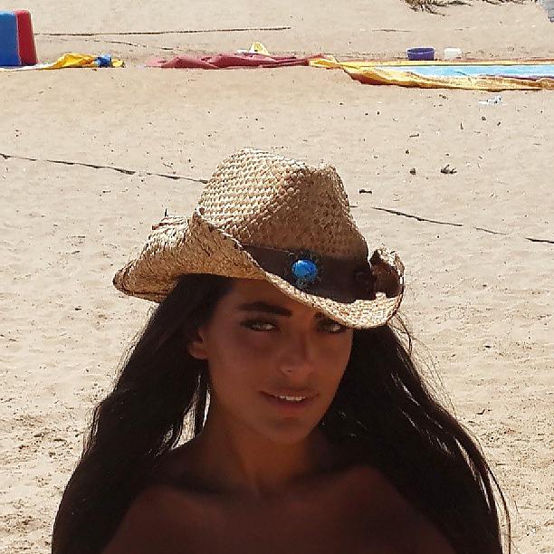 16P Arab beauty 16 - Cum on her 
