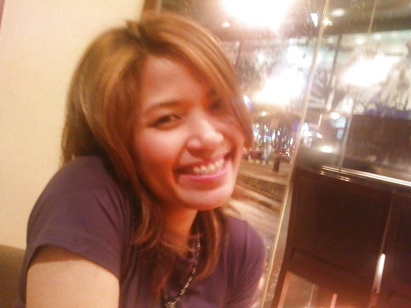 15P Gadis Melayu - Braces
