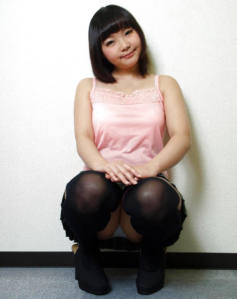 25P Beautiful japanese teen - Pacific Girl Hanako