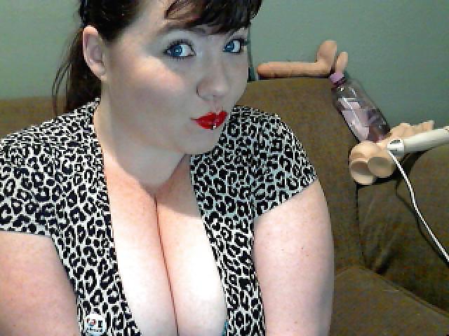 9P Pin-Up Princess
