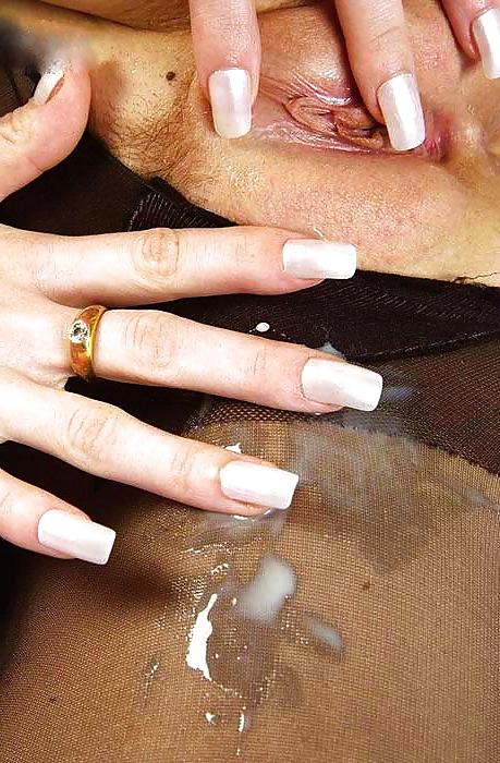 20P KEY - Cum on Clothes 05 Wanking & Hand Job on Black Tights