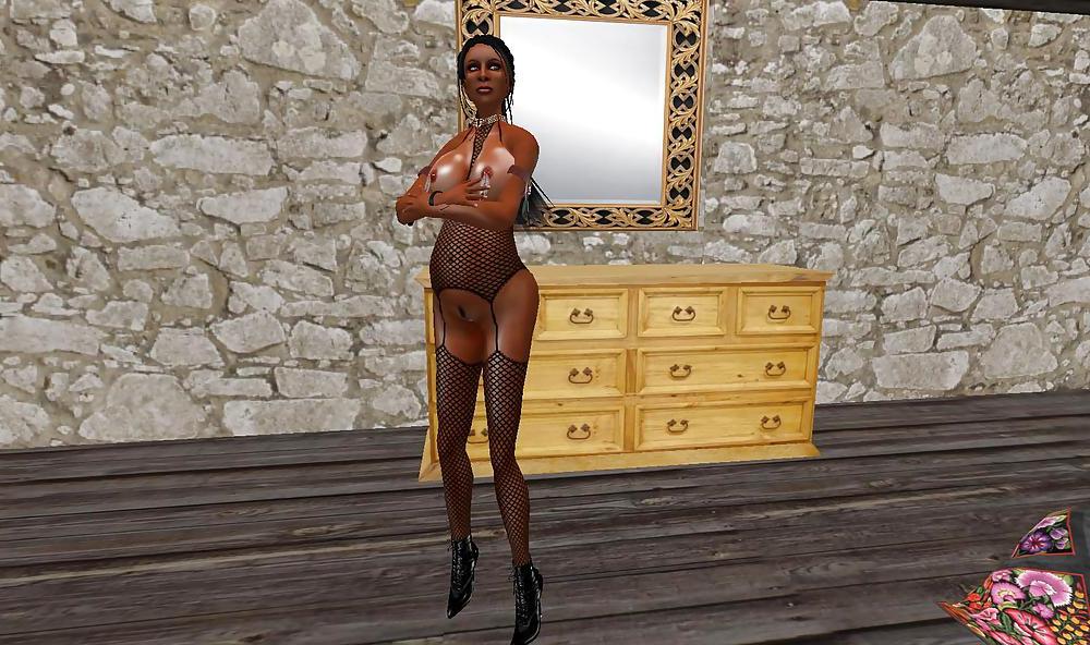 12P Wahleeah pregnant in the 6 month