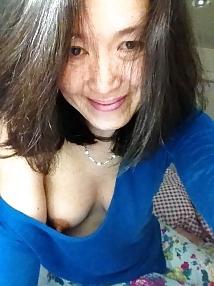 4P Nude Japanese wife