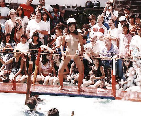 25P Filipino Bar Girls 1980s