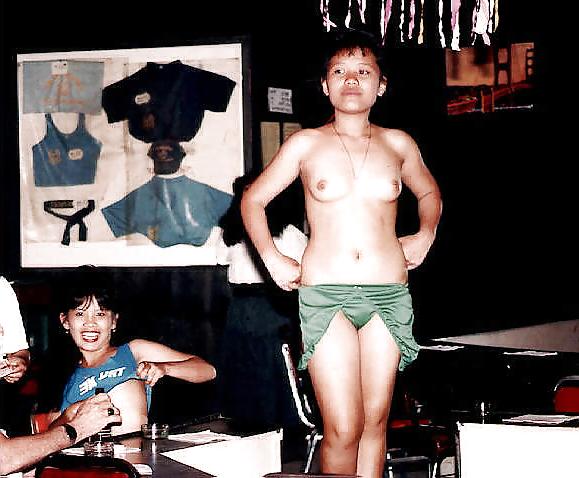 25P Filipino Bar Girls 1980s pt3