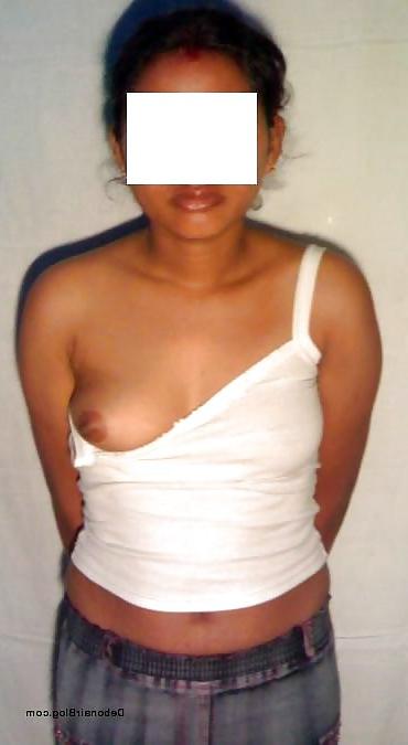 25P Indian wife hides her face