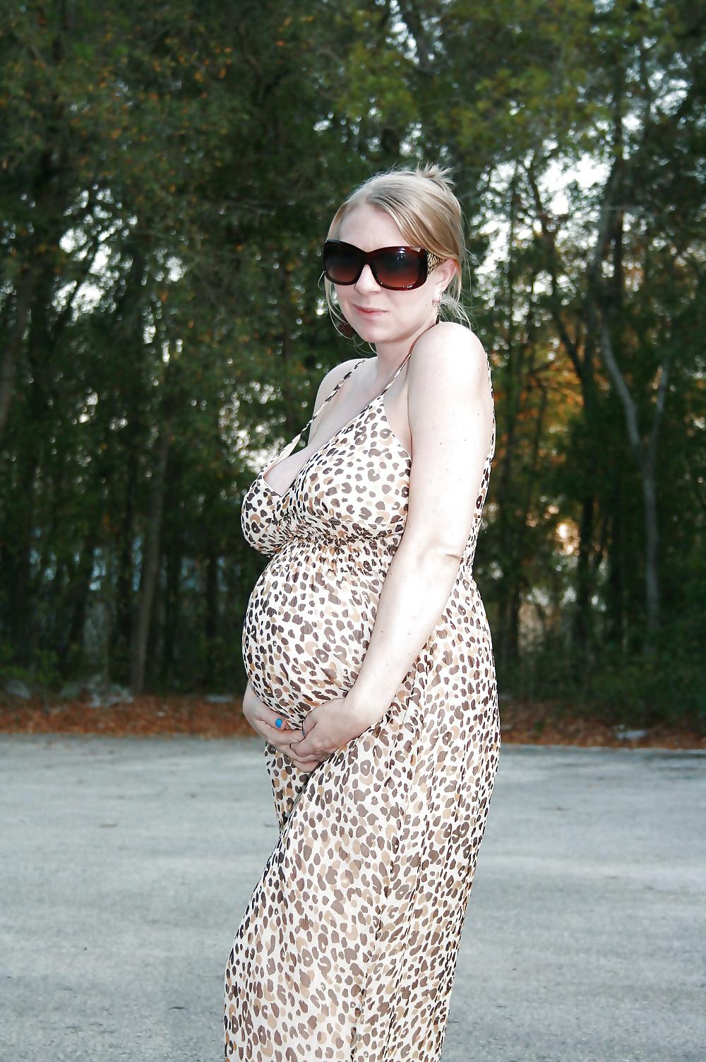 25P Pregnant Big Tits
