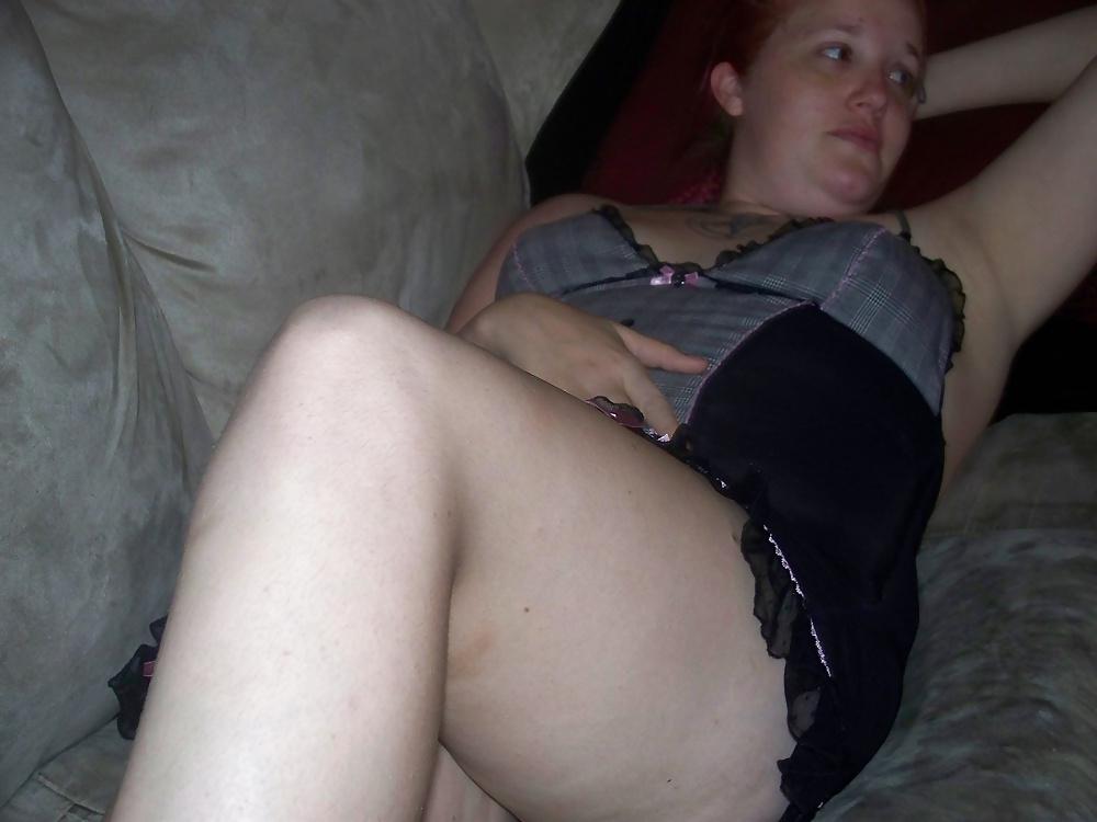 25P Redhead Ex-Wife in Nighty, Big Pussy Lips (Part 1)