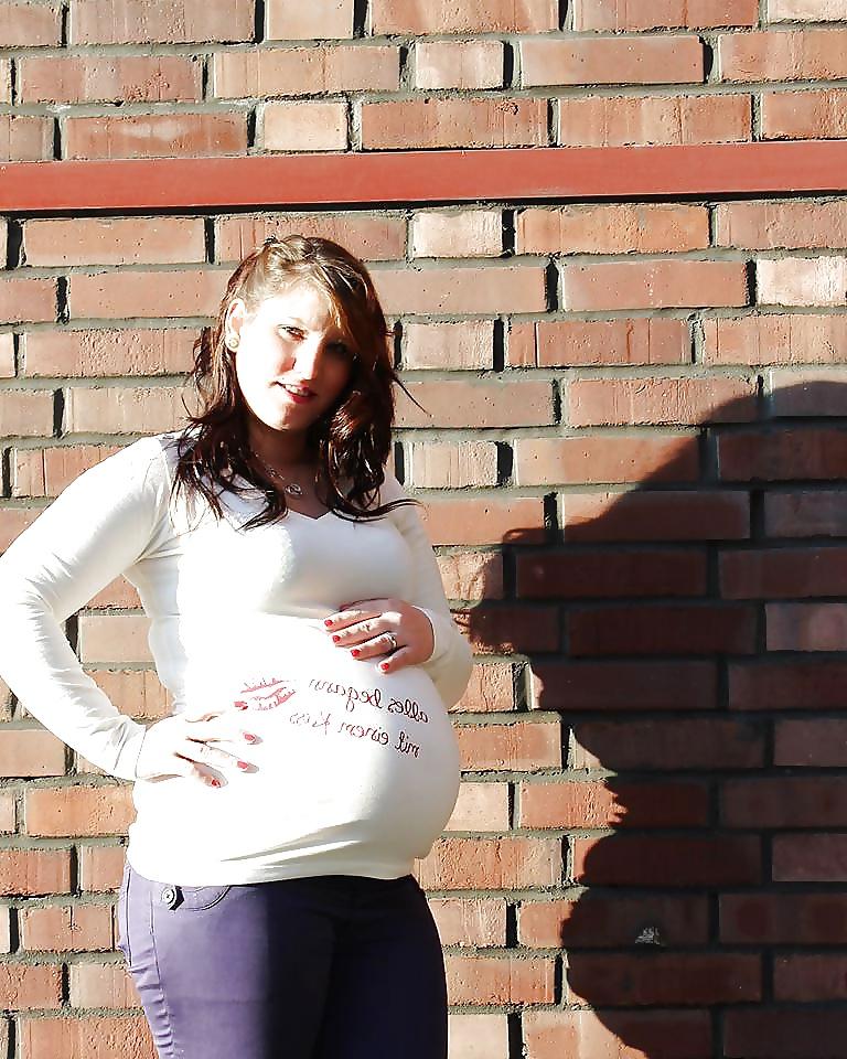 24P Enceinte - Pregnant 36