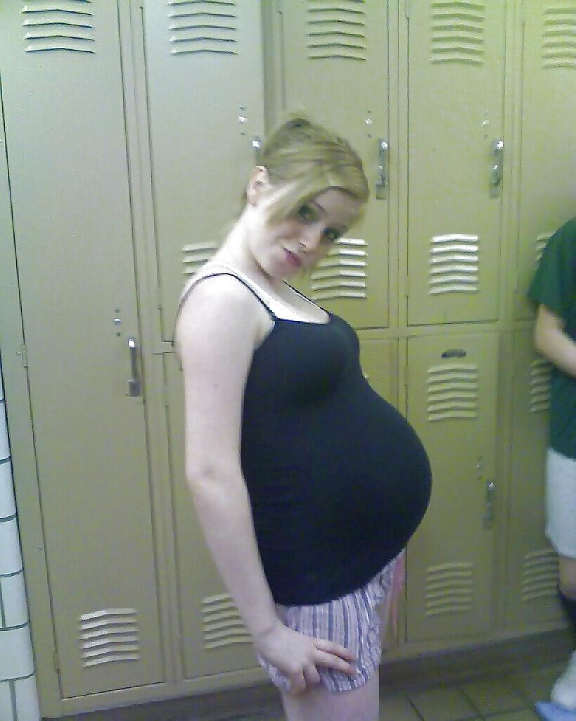 24P Enceinte - Pregnant 36