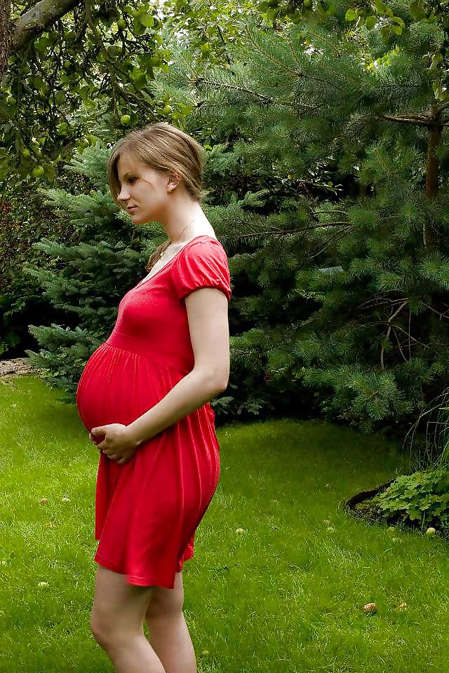 24P Enceinte - Pregnant 36