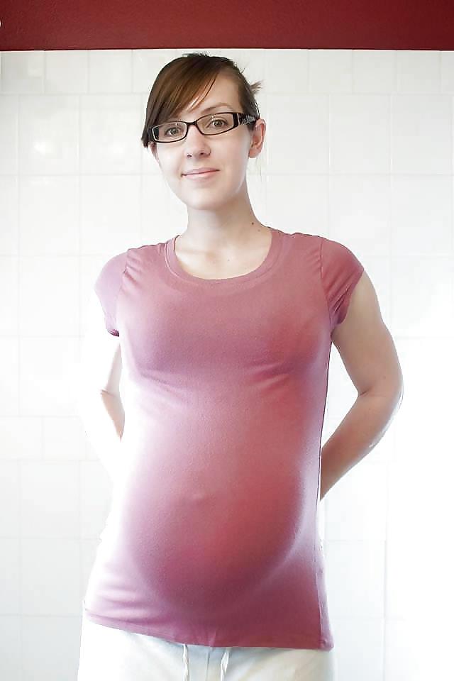 24P Enceinte - Pregnant 36