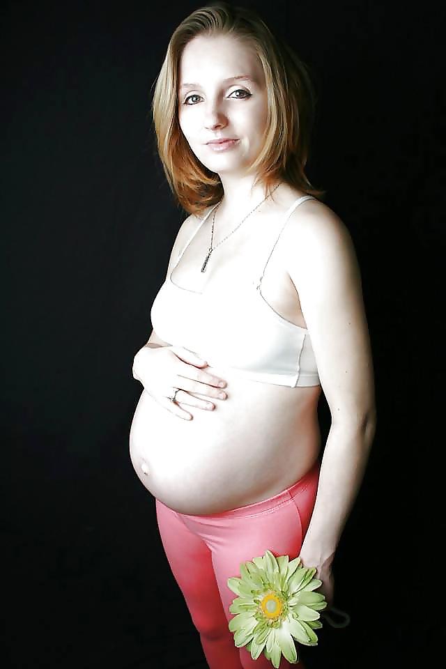 25P Enceinte - Pregnant 37