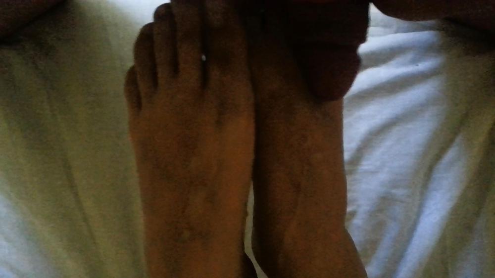 22P Cum on my gf feet