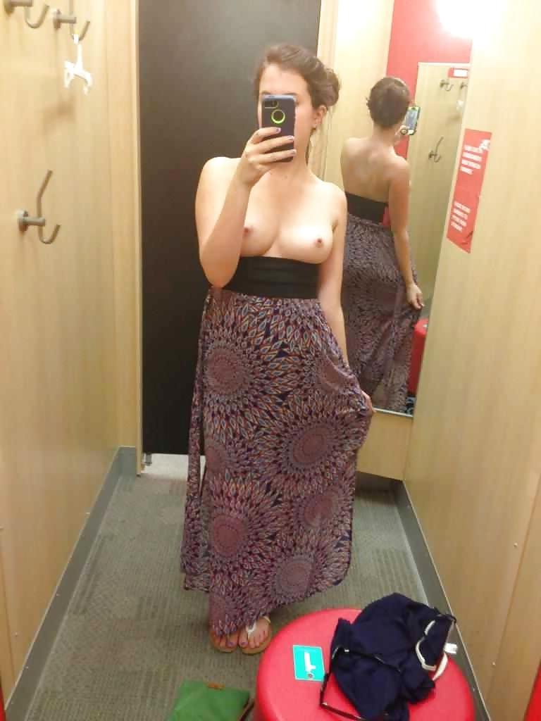 25P Amateurs in Changing Rooms Part 1