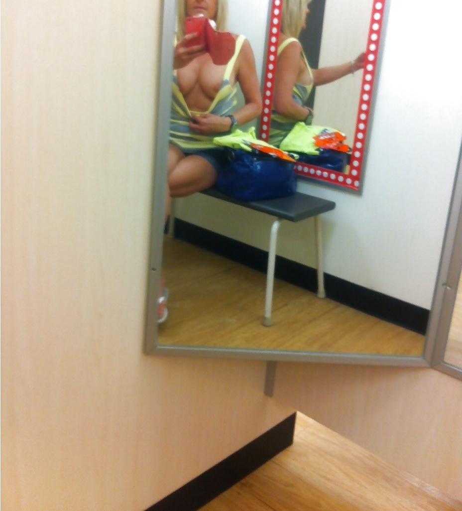25P Amateurs in Changing Rooms Part 1