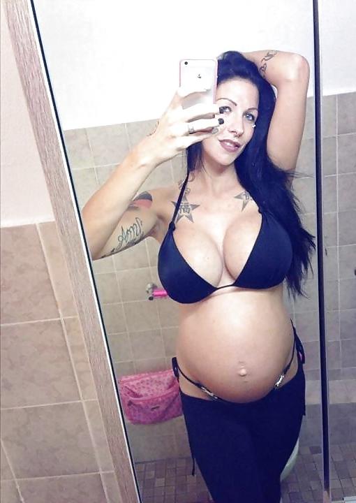25P Pregnant 12