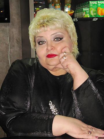11P Russian Mature female face! Amateur! 