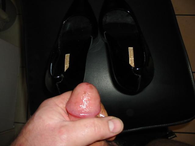 14P Die perfekten Schuhe zum wichsen, perfect shoes to cum on