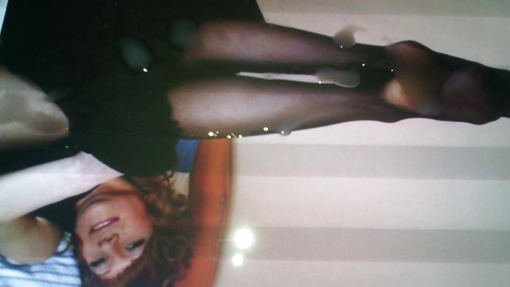 25P My cum on footjob teen 