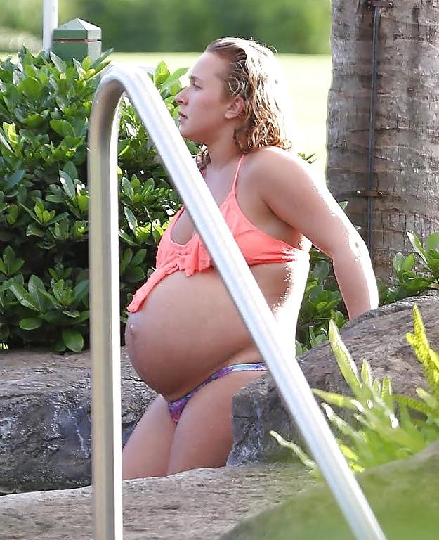 12P Hayden Panetirree pregnant bikini