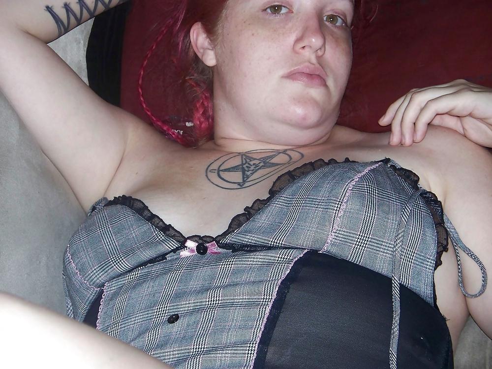 25P Redhead Ex-Wife in Nighty, Big Pussy Lips (Part 2)