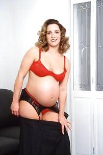 12P Pregnant 16