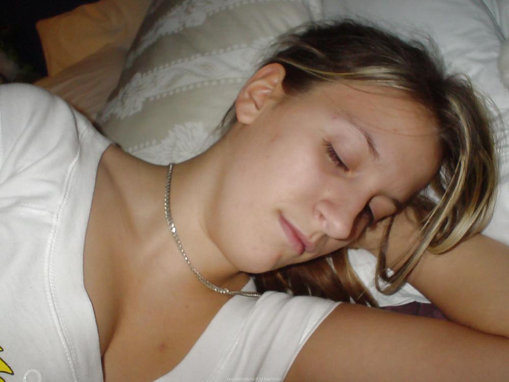 25P Guys Braces Girlfriend 
