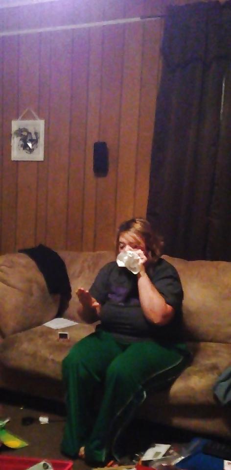7P Chubby stepsis's big 42DD bra man her tits are big