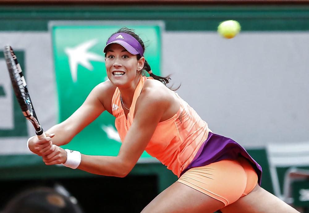 21P Hot Tennis Babes 3