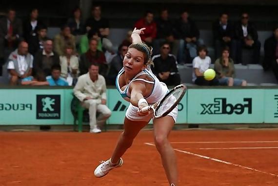 21P Hot Tennis Babes 3