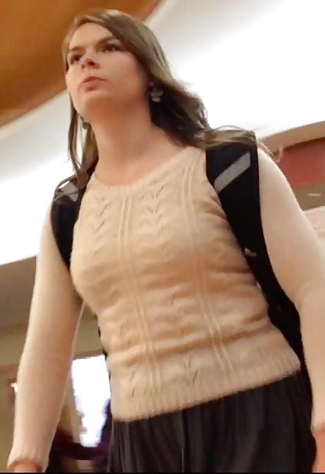 6P Young and thick upskirt