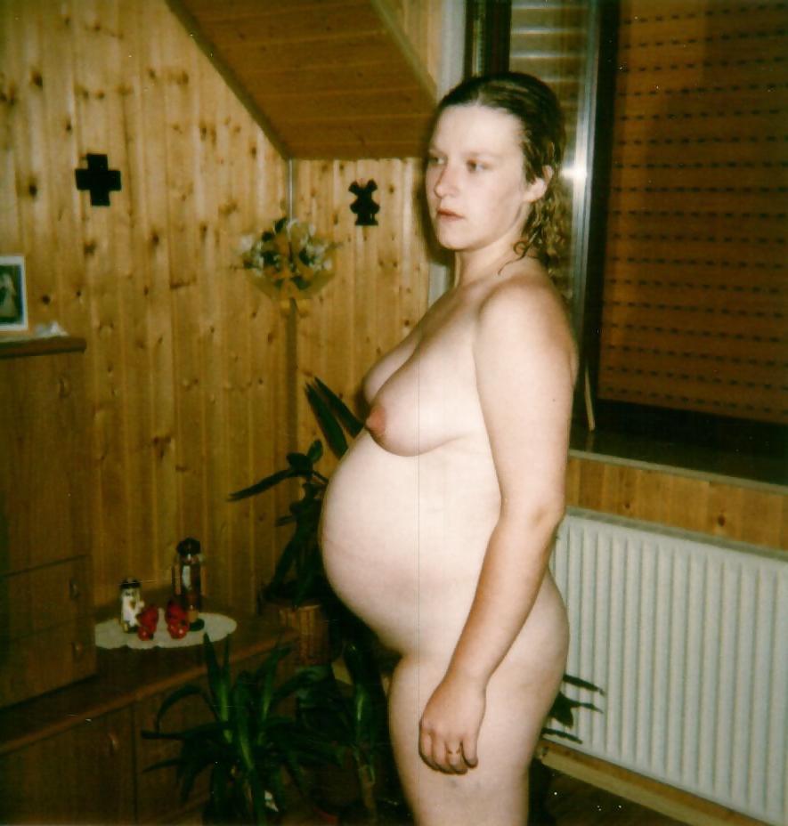 25P Pregnant Polaroid Amateurs 3