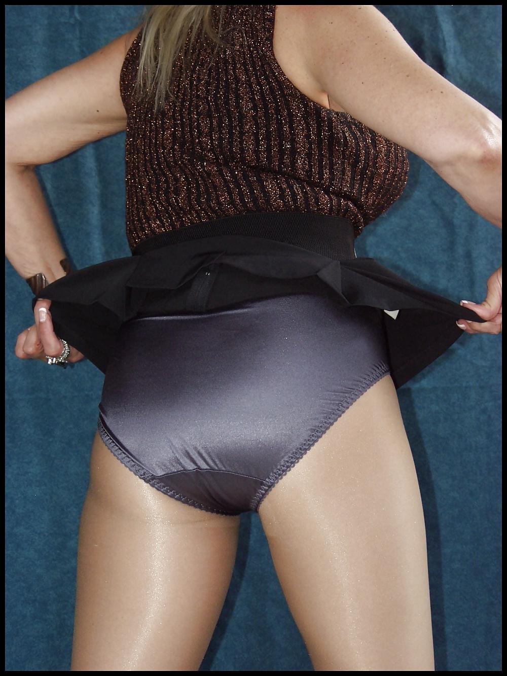 6P 43 girdle mature pantyhose and more by fruchtbaerchen 