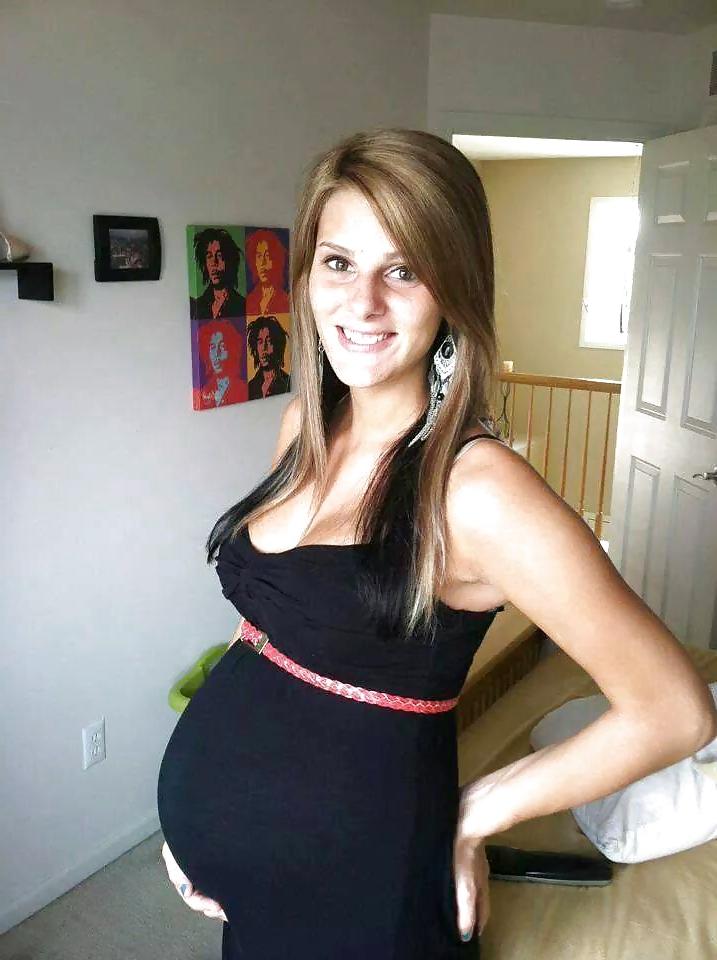 23P Enceinte - Pregnant 34