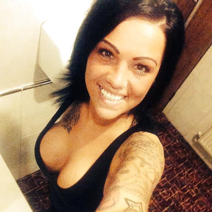 25P Attention seeking slut Alisha Fake tits