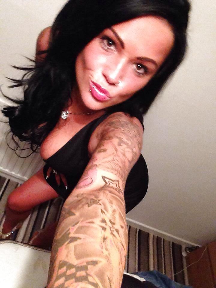 25P Attention seeking slut Alisha Fake tits