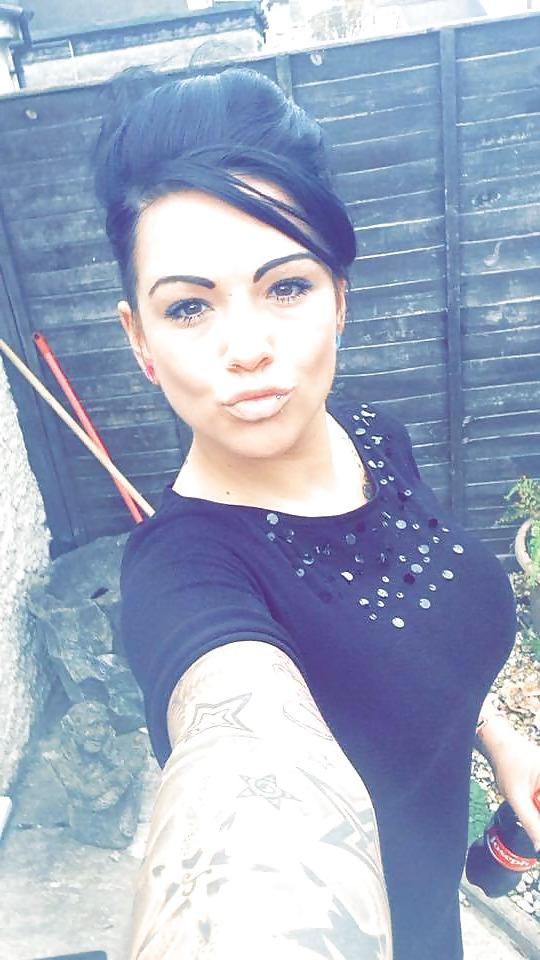 25P Attention seeking slut Alisha Fake tits