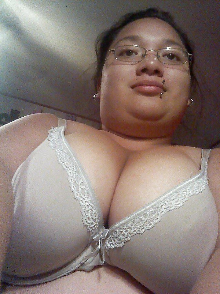10P Chubby teen in bra and panties