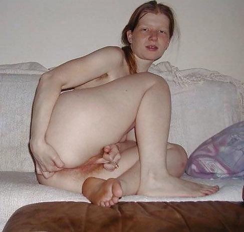 16P Redhead girlfriend posing