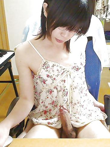 25P Japanese Crossdressers CD's