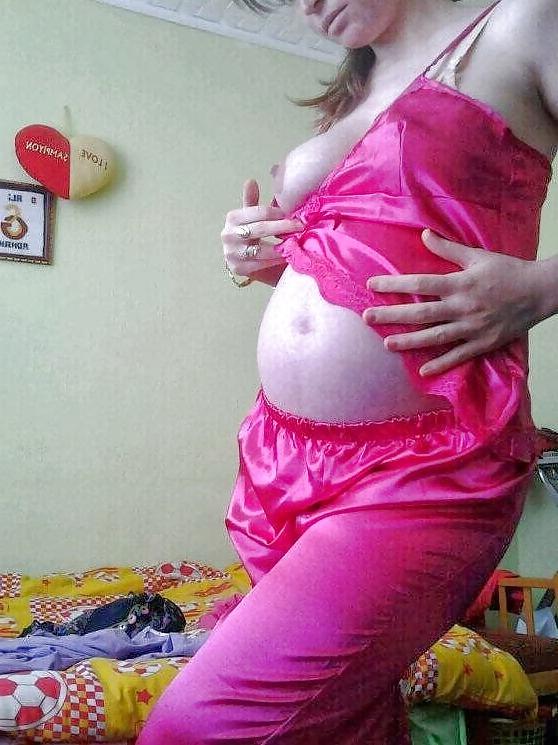 25P Hamile Koylu Hatun - Turkish Pregnant Wife